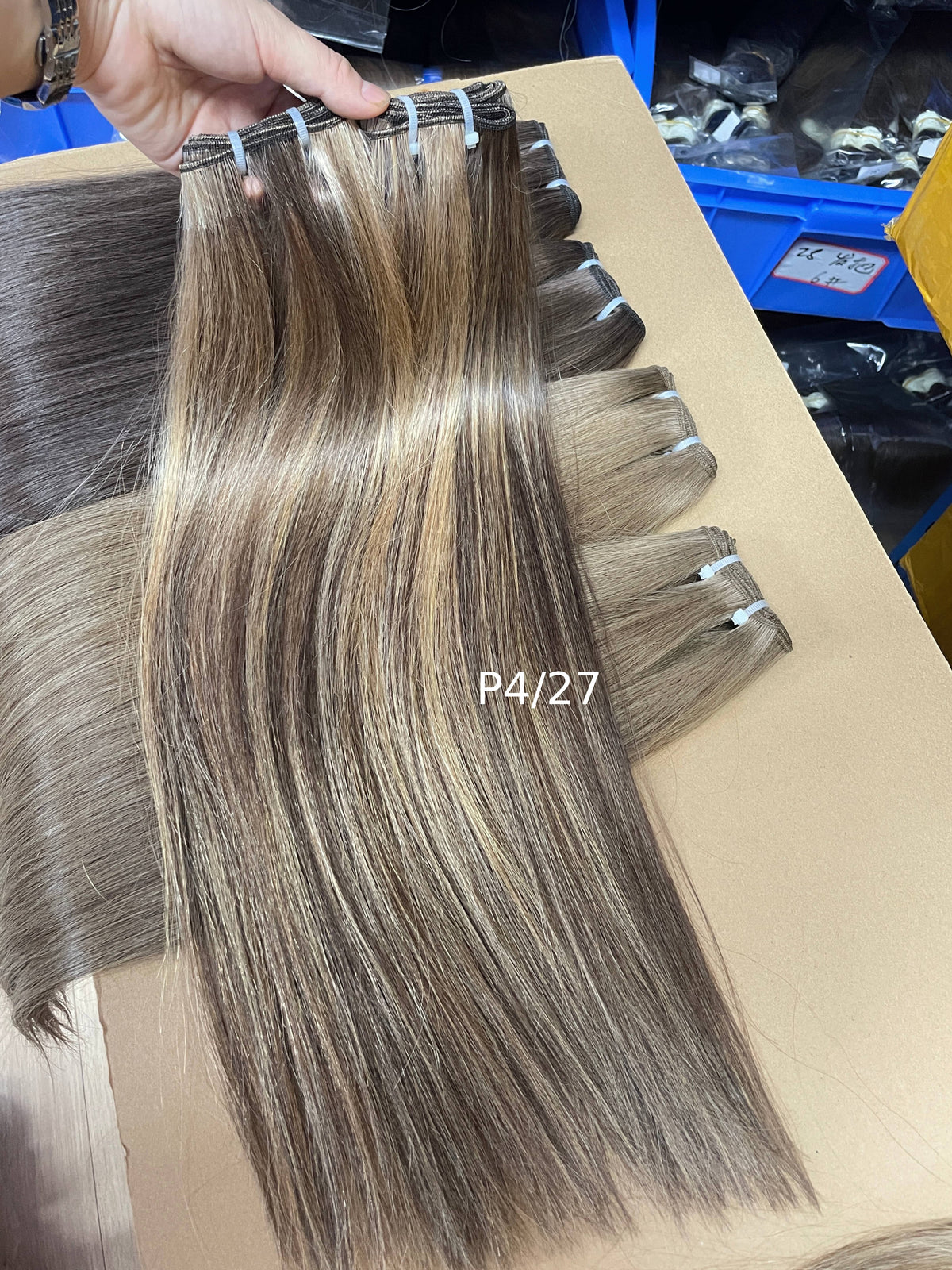 Alternating Piano Weft Hair Extensions – Two-Tone Interspaced Bundle